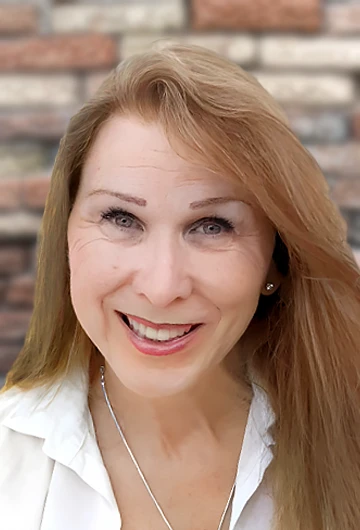 Kim Cowley, Senior Project Consultant